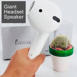 Voxara portable bluetooth speaker front and controls view